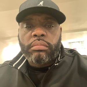 Meet your Posher, Marlon